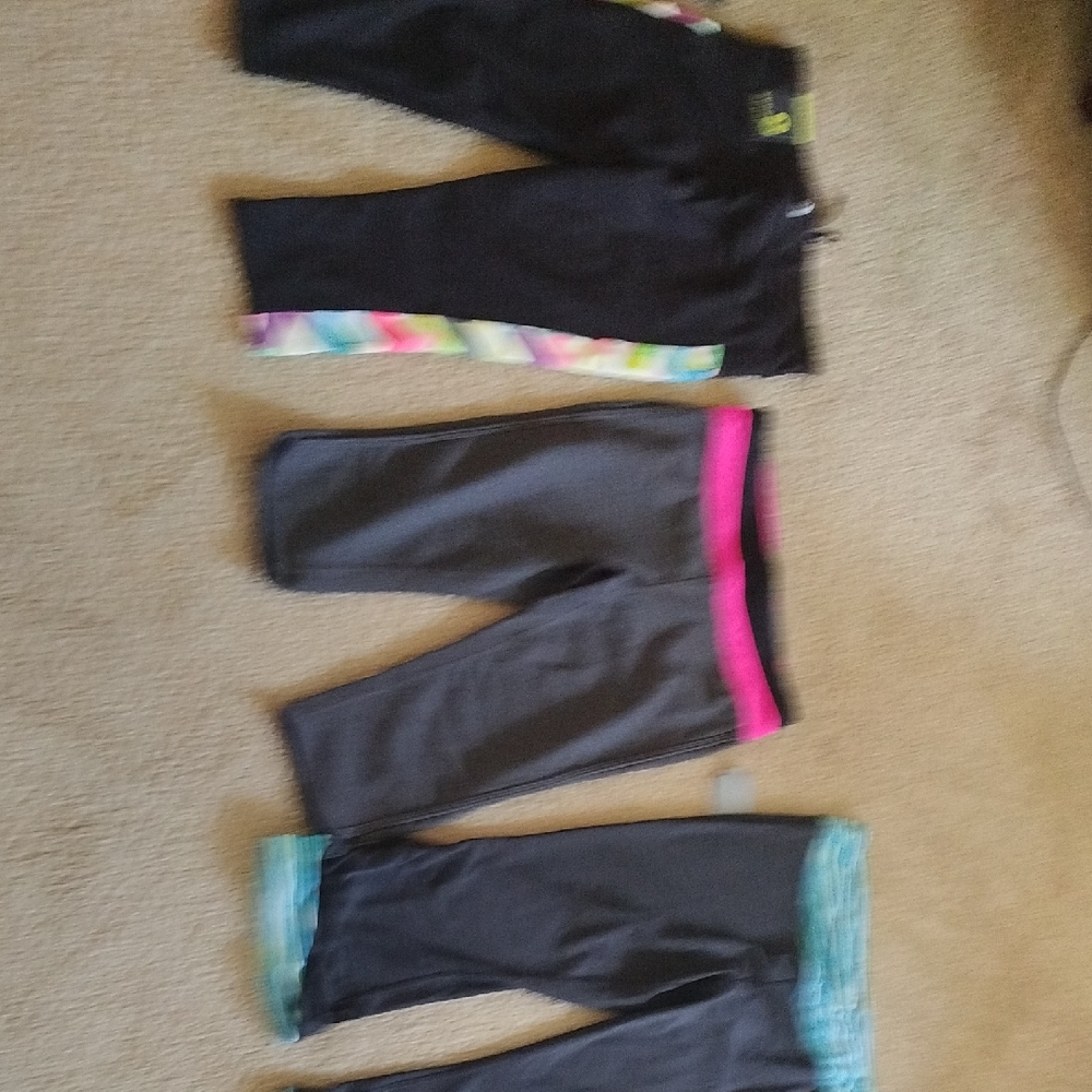 Stylish Womess Workout Pants - Black, Gray, Multicolor. Medium. All New.
